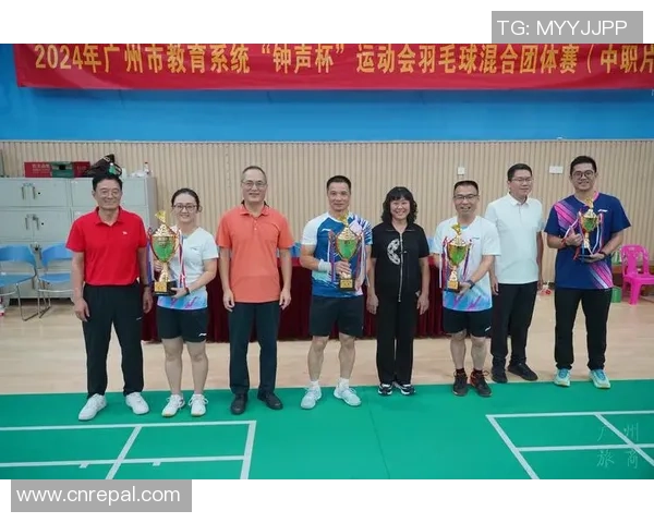 广州羽毛球队在精英赛中的灵活性表现分析与未来展望 广州羽毛球队在精英赛中的灵活性表现分析与未来展望